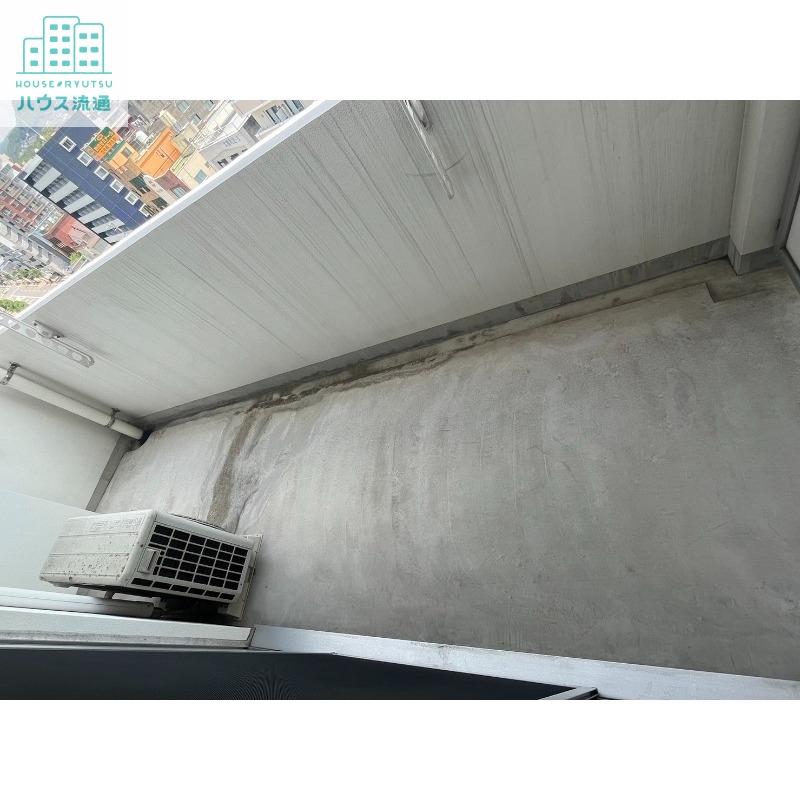 バルコニー　※写真は別号室