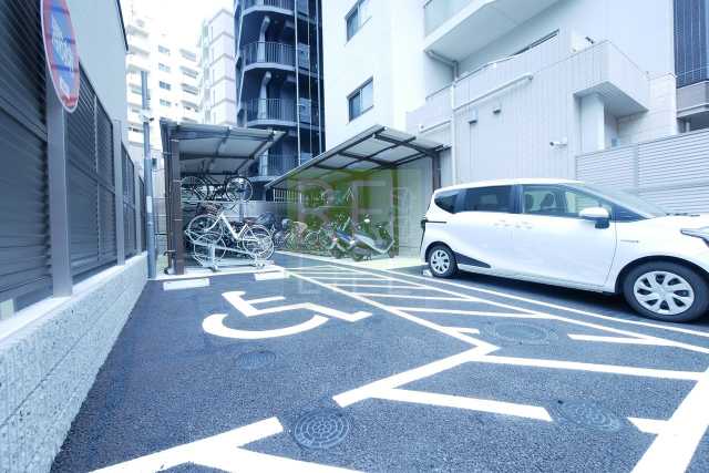 駐車場　リライフ浅草店