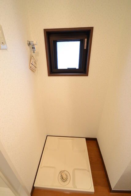 その他設備　洗濯機置場