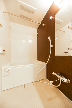 バス・シャワールーム　バス※別部屋参考写真