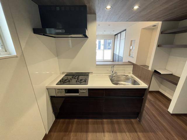 キッチン　カウンターキッチンです。