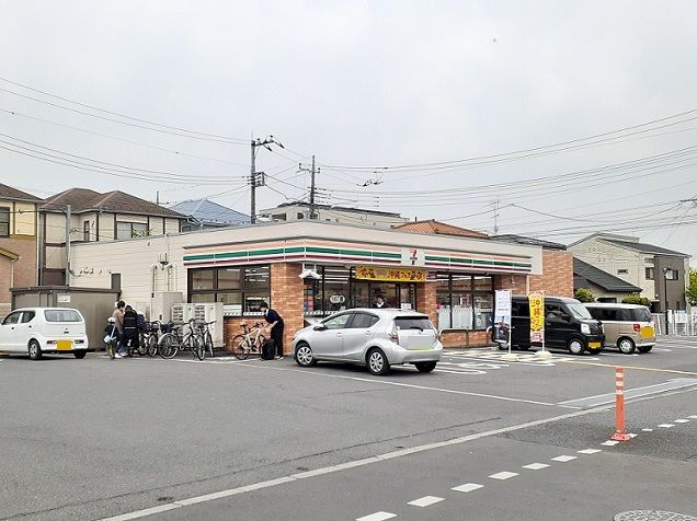 コンビニ　セブン　さいたま中尾バイパス店（コンビニ）まで450m