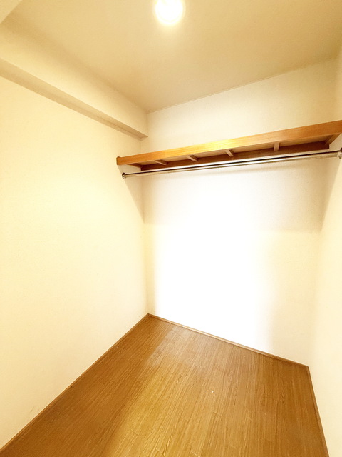 収納　～服入れ放題～