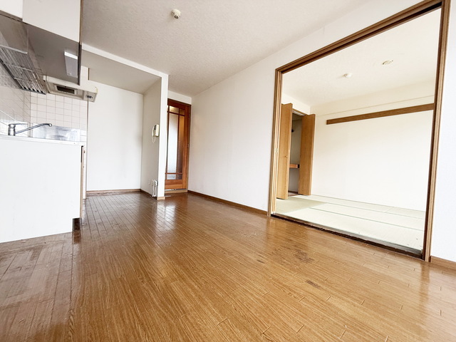 居室・リビング　～家具置き放題～