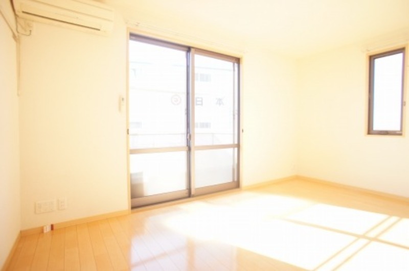 居室・リビング　図面と現状に相違がある場合には現状を優先