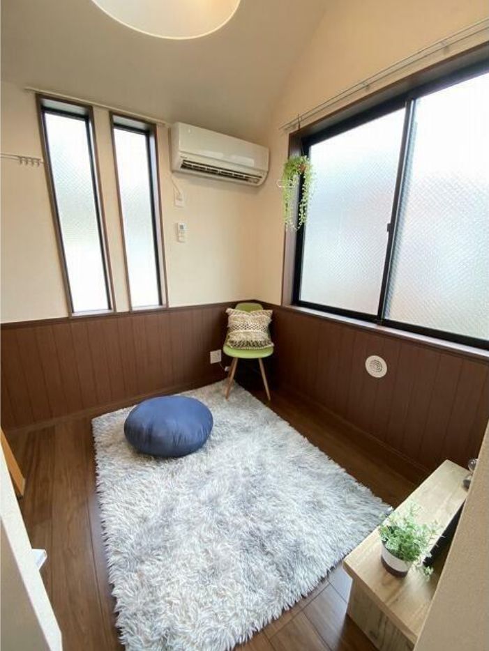 居室・リビング　フローリングの洋室です☆（同一仕様写真）