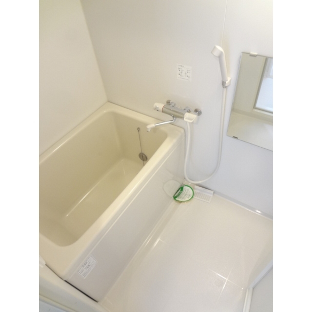 バス・シャワールーム　バスルーム