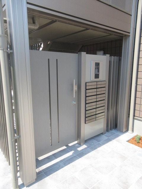 ロビー　★オートロック★