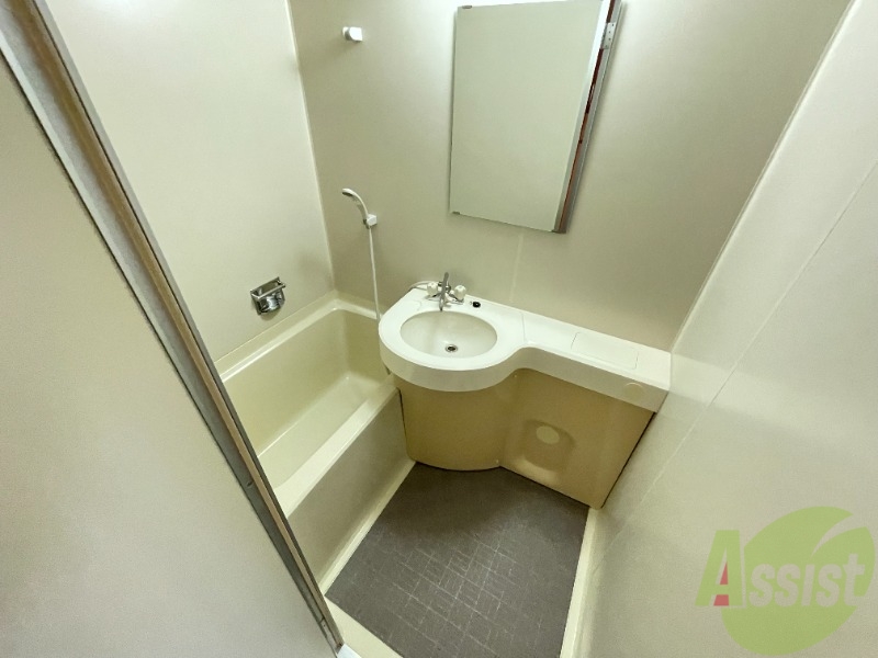 バス・シャワールーム　シャンプーも置けちゃいますね！！