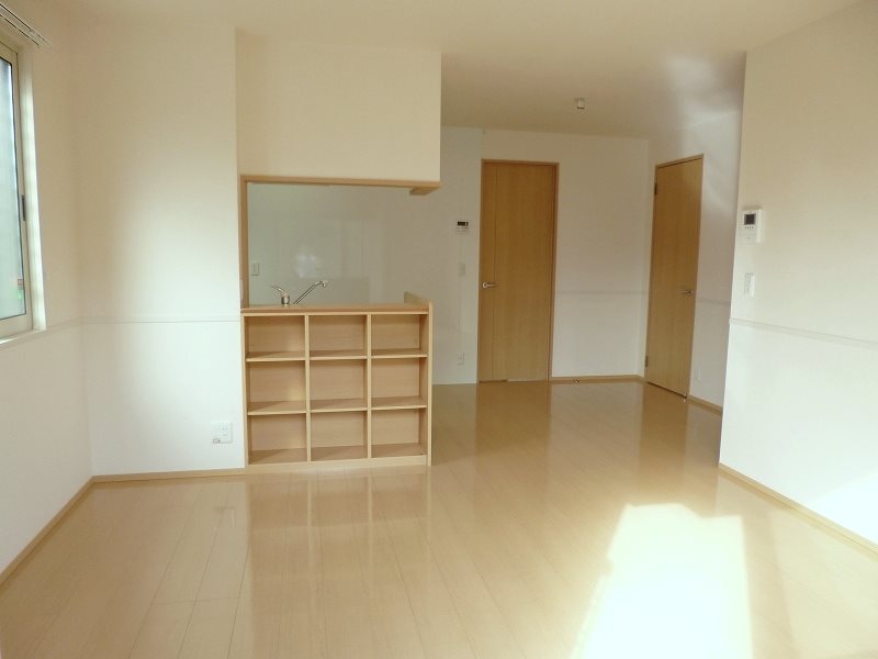 居室・リビング　角部屋2面採光のリビング