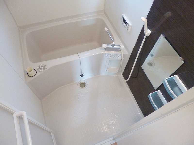 バス・シャワールーム　追い焚き、浴室乾燥機能付きバス