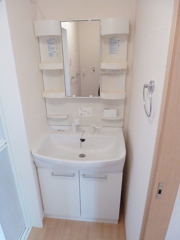 洗面設備　シャンプードレッサー