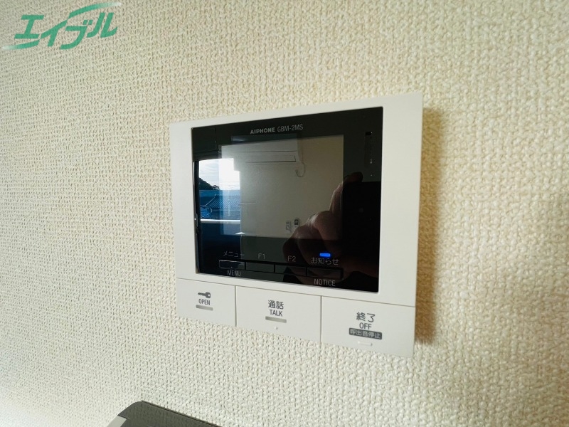 セキュリティ　同型参考写真