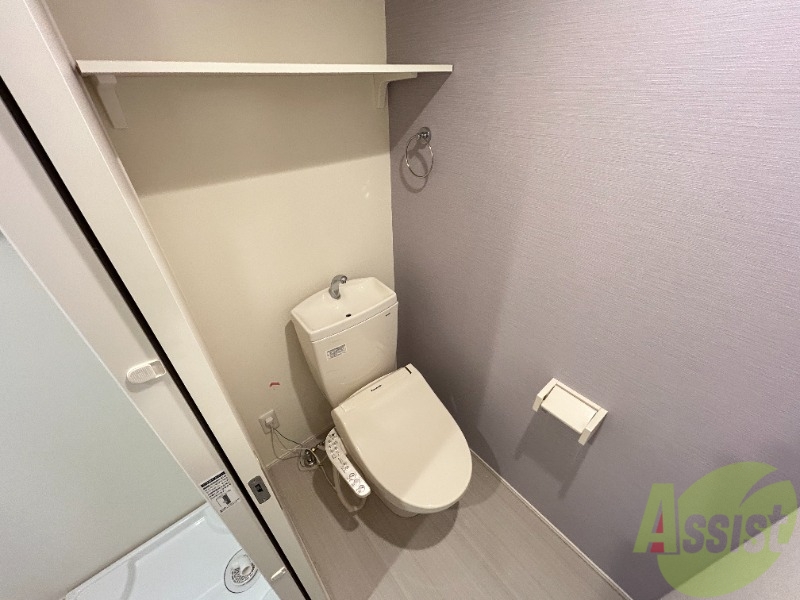 トイレ　トイレはウォシュレット付きです。シャワートイレは嬉しいですね