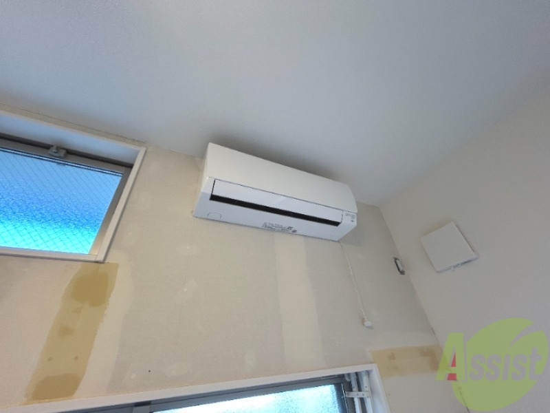 その他設備　エアコンも設置されております。毎日の暮らしが快適になりますね