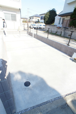 駐車場　駐車場完備です