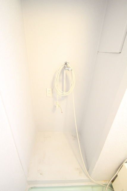 その他　室内洗濯機置き場