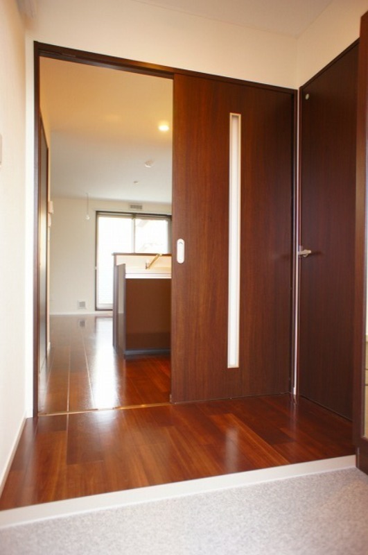 玄関　図面と現状に相違がある場合には現状を優先