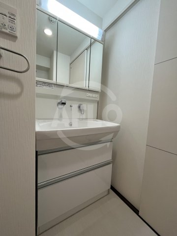 洗面設備　ノーブルスクエア新町　洗面台