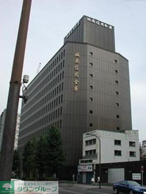 銀行　城南信用金庫蓮沼支店（銀行）まで398m