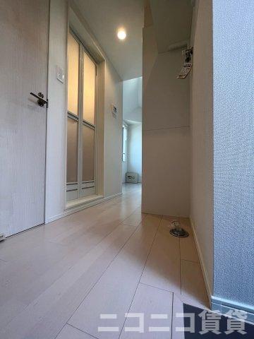 玄関　別号室イメージの為、現状を優先致します。