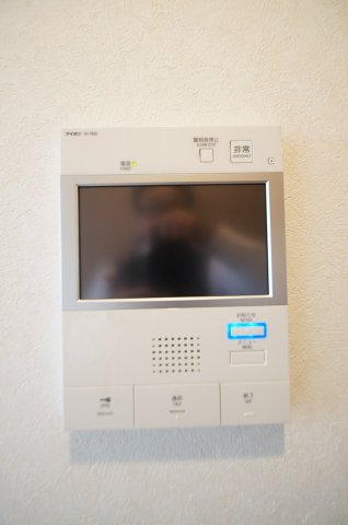 セキュリティ　来訪者が確認できる女性に安心の「TVモニターホン」