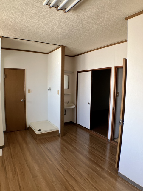 その他部屋・スペース　※補修前の参考画像の為、設備等は現況優先。