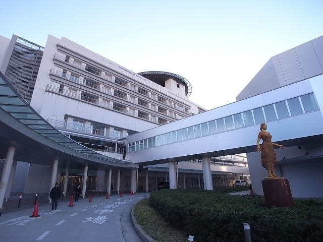 病院　名古屋市立大学医学部附属西部医療センター（病院）まで1554m