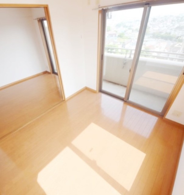 居室・リビング　別部屋同仕様タイプ