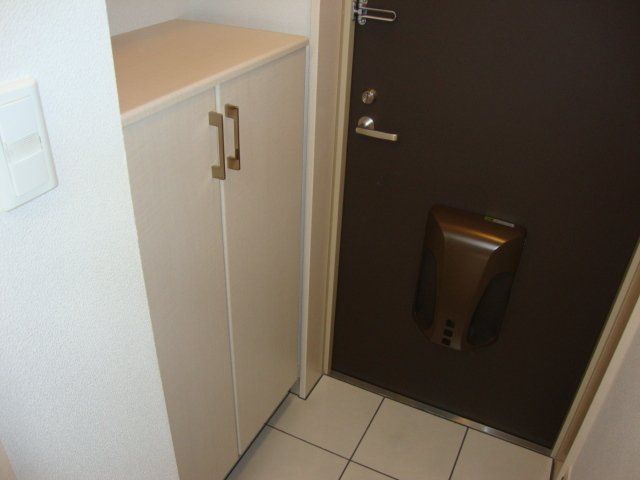 玄関　物件画像