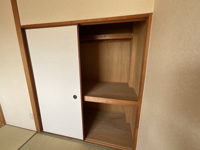 収納　押入もございます