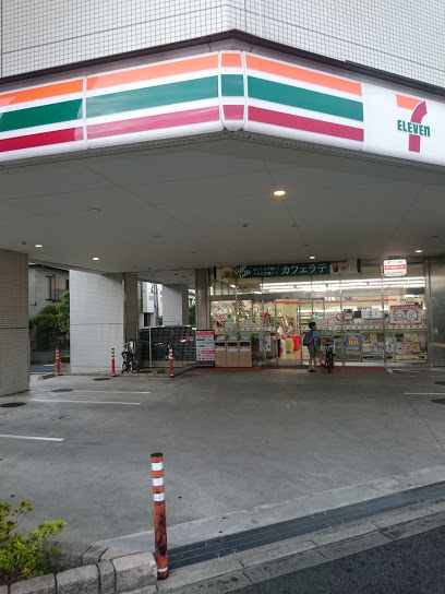 コンビニ　セブンイレブン 練馬南田中3丁目店（コンビニ）まで157m