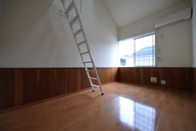 その他部屋・スペース　★おしゃれな洋室★