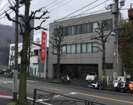銀行　神奈川銀行渡田支店（銀行）まで351m