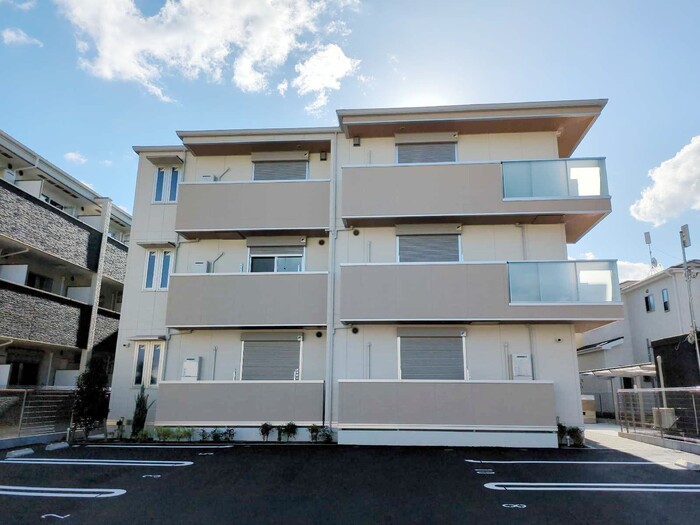 建物外観　きれいな外観です