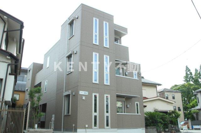 建物外観　落ち着いた雰囲気の外観です