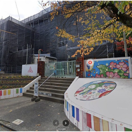 小学校　福岡市立平尾小学校（小学校）まで631m