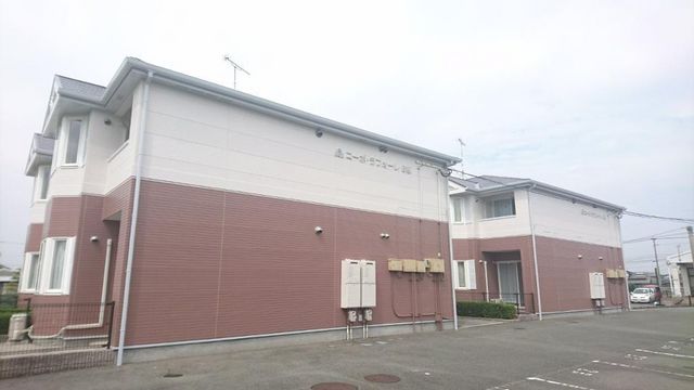 駐車場　車をお持ちの方に嬉しい駐車場付きの物件です