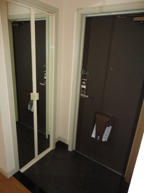 玄関　明るい玄関です