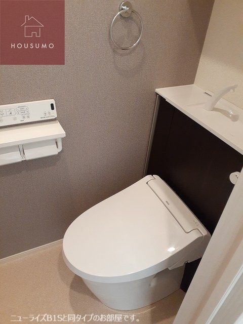 トイレ　落ち着いたトイレです
