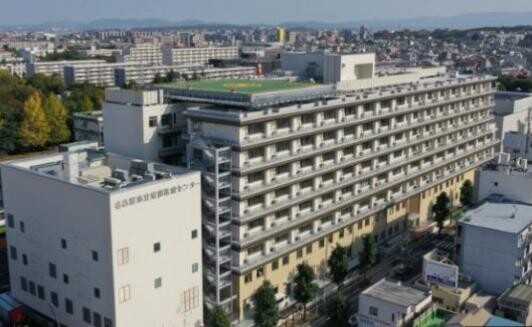 病院　名古屋市立大学医学部附属東部医療センター（病院）まで731m