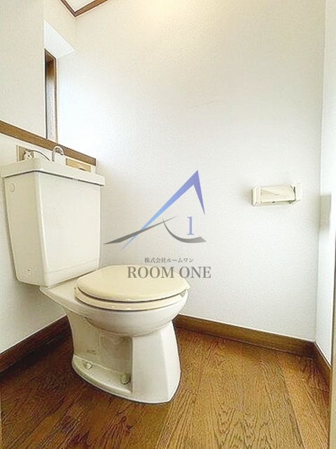 トイレ　トイレです。