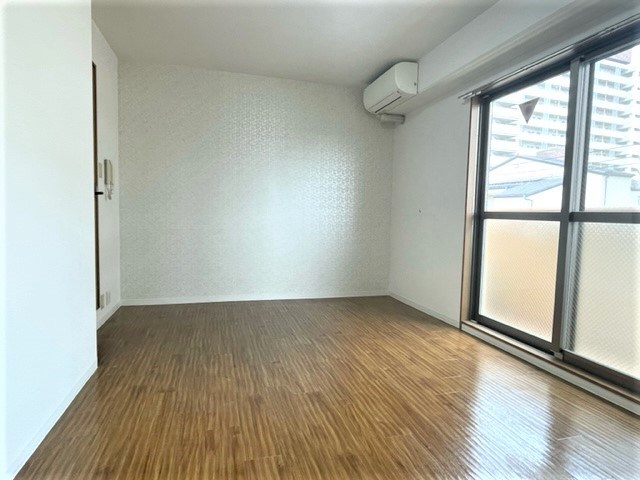 その他部屋・スペース　エアコン付の寝室になります。