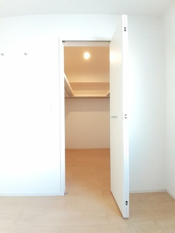 収納　図面と現状に相違がある場合には現状を優先