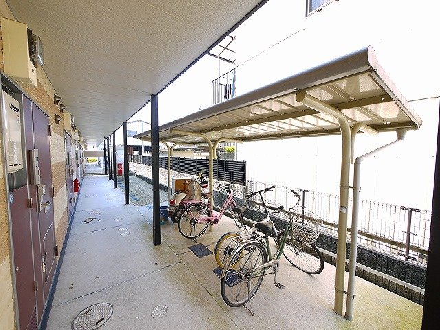 その他共有部分　自転車置き場