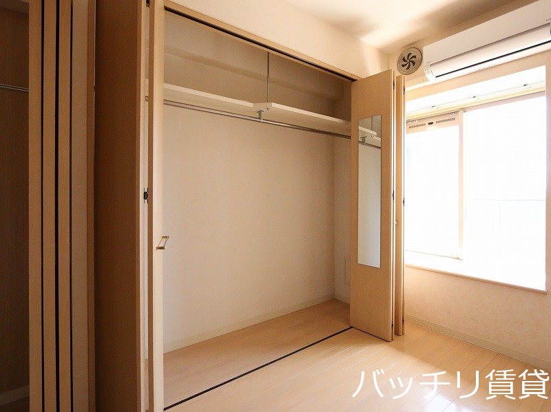収納　写真は、同型イメージの為現状を優先いたします