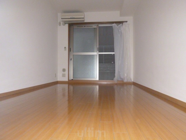 居室・リビング　別の部屋の写真