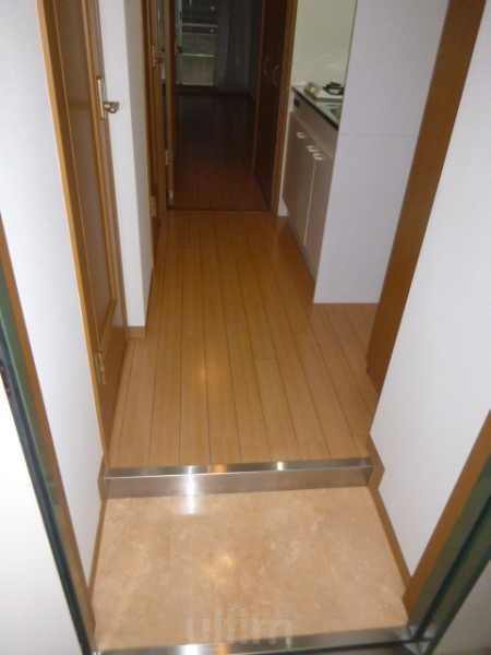 玄関　別の部屋の写真