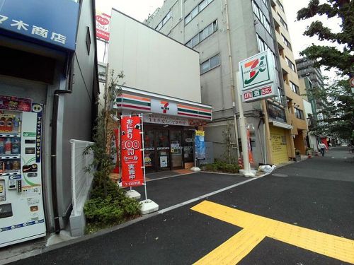 コンビニ　セブン-イレブン台東浅草６丁目店（コンビニ）まで375m