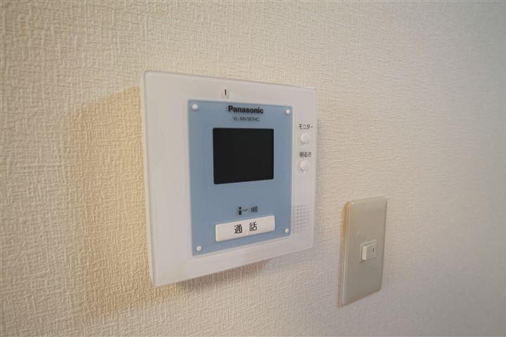 その他　ＴＶモニター付きインターホン！